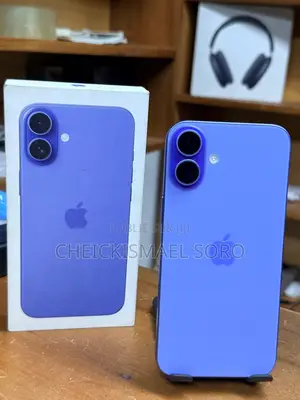 Photo - Apple iPhone 16 Plus 128 GB Blue