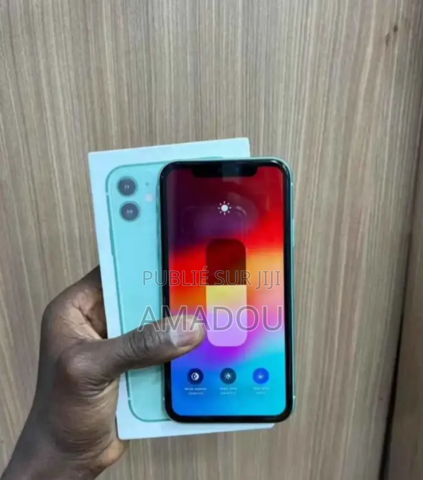 New Apple iPhone 11 128 GB Vert