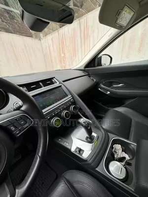 Jaguar F-Pace P340 S 2022 Rouge