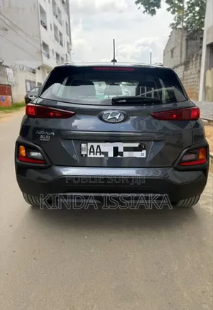 Photo - Hyundai Kona 2019 Gris