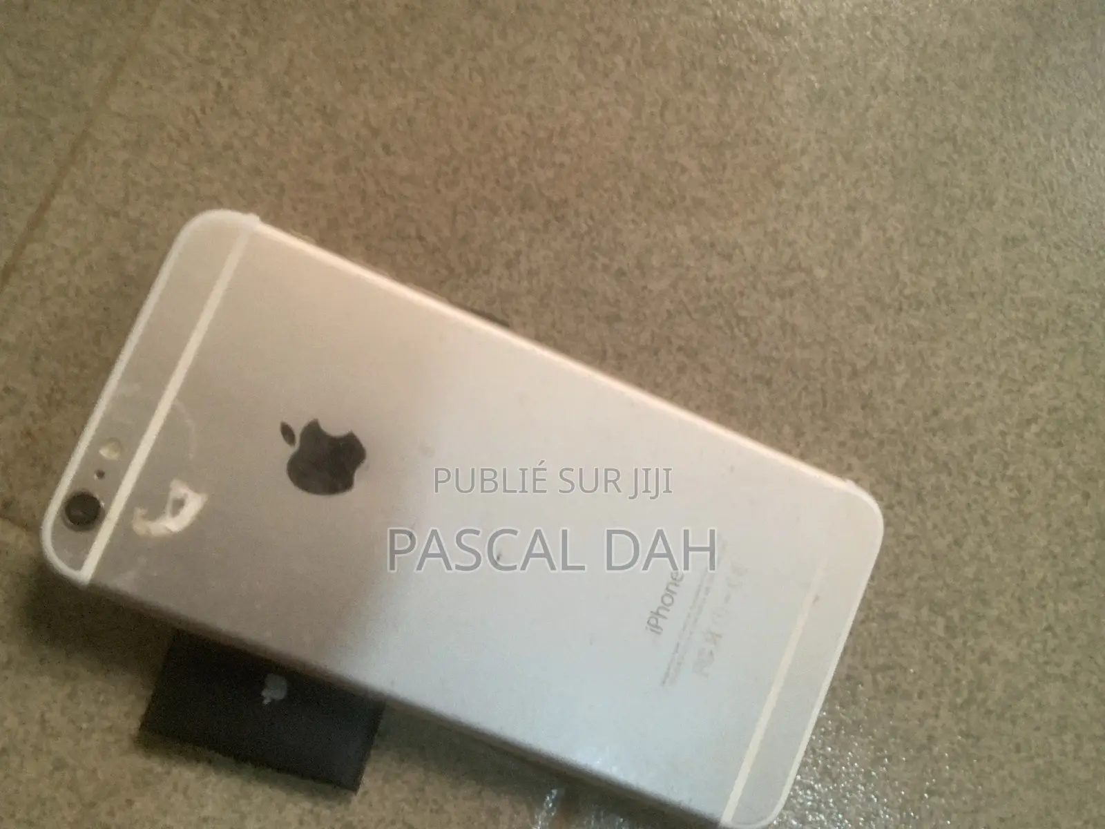 Pièces D’Un iPhone 6plus À Vendre