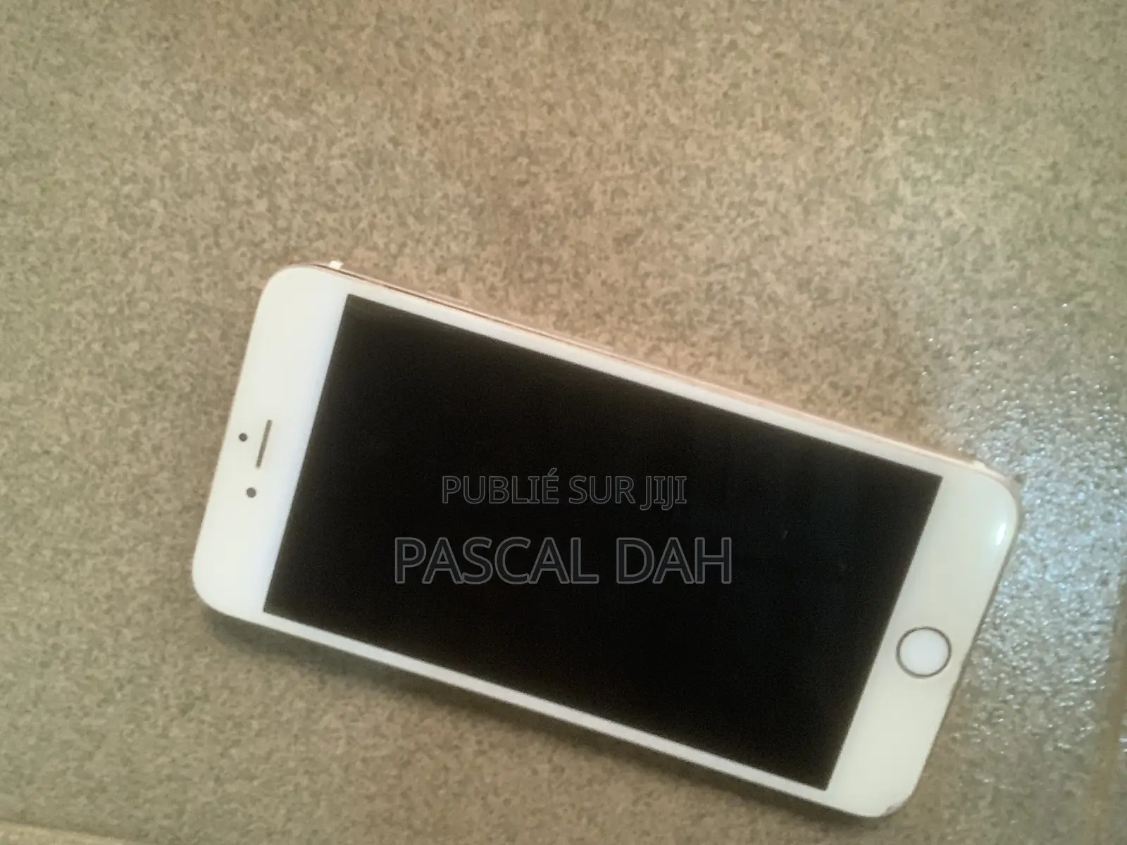 Pièces D’Un iPhone 6plus À Vendre