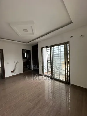 2chbre Appartement dans Appartement, Cocody à Louer