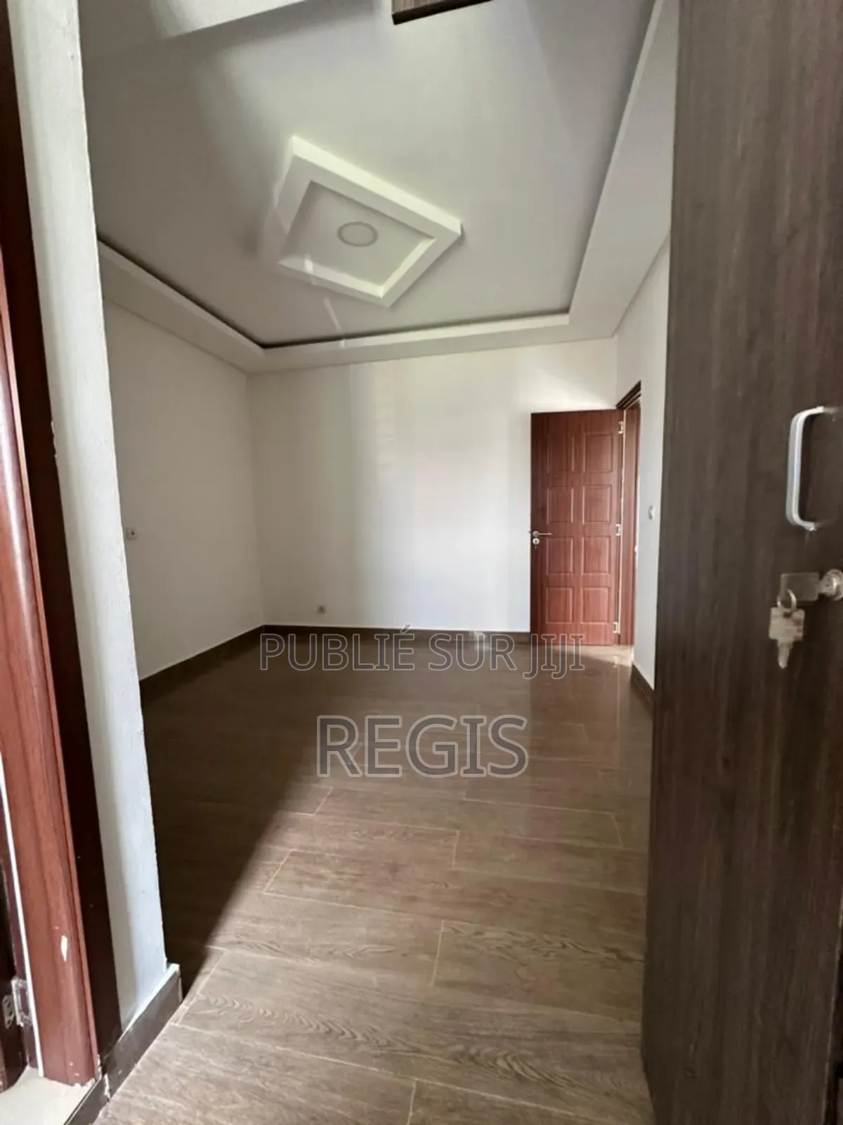 2chbre Appartement dans Appartement, Cocody à Louer