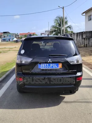 Mitsubishi Outlander SE 2010 Black