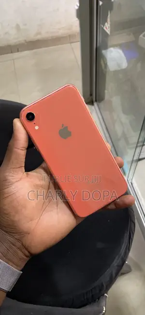 Photo - Apple iPhone XR 64 GB Orange
