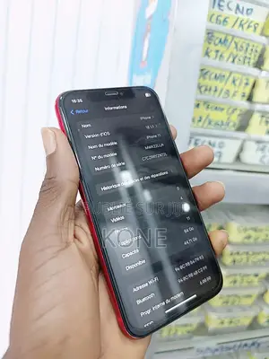 Apple iPhone 11 64 GB Rouge