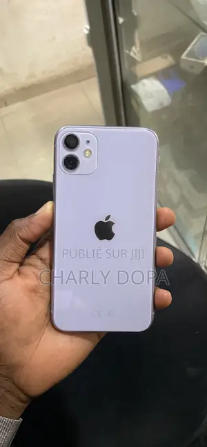 Apple iPhone 11 64 GB Violet