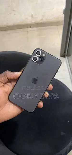 Photo - Apple iPhone 11 Pro 64 GB Vert