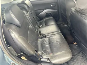 Mitsubishi Outlander 2010 Gris