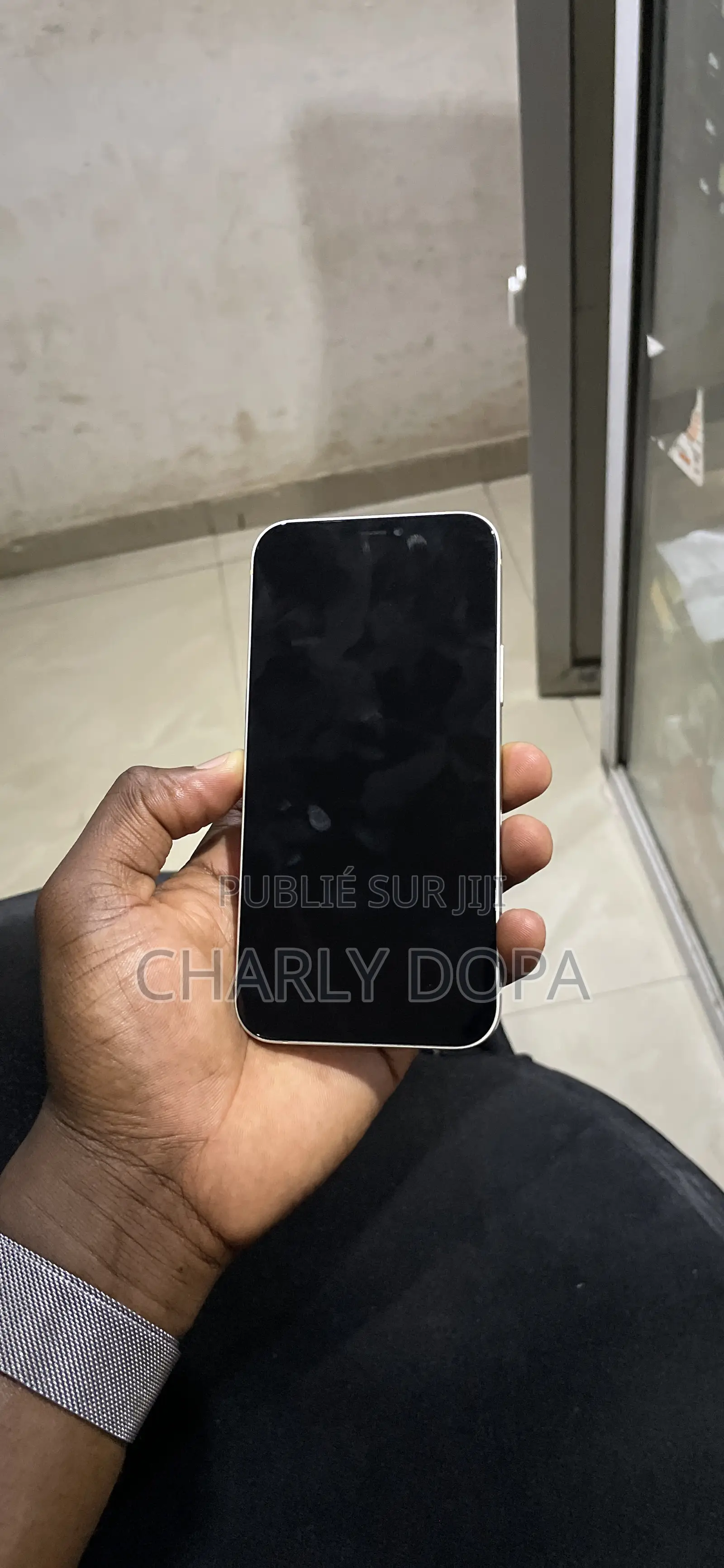 Apple iPhone 12 64 GB Blanc