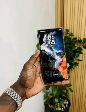 Photo - Samsung Galaxy S22 Ultra 512 GB Argenté