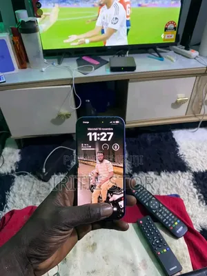 Apple iPhone 16 128 GB Violet