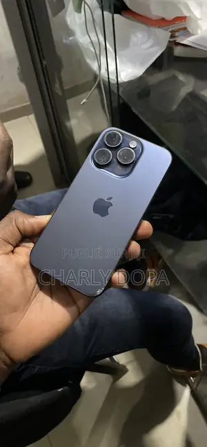 Apple iPhone 15 Pro 128 GB Blue