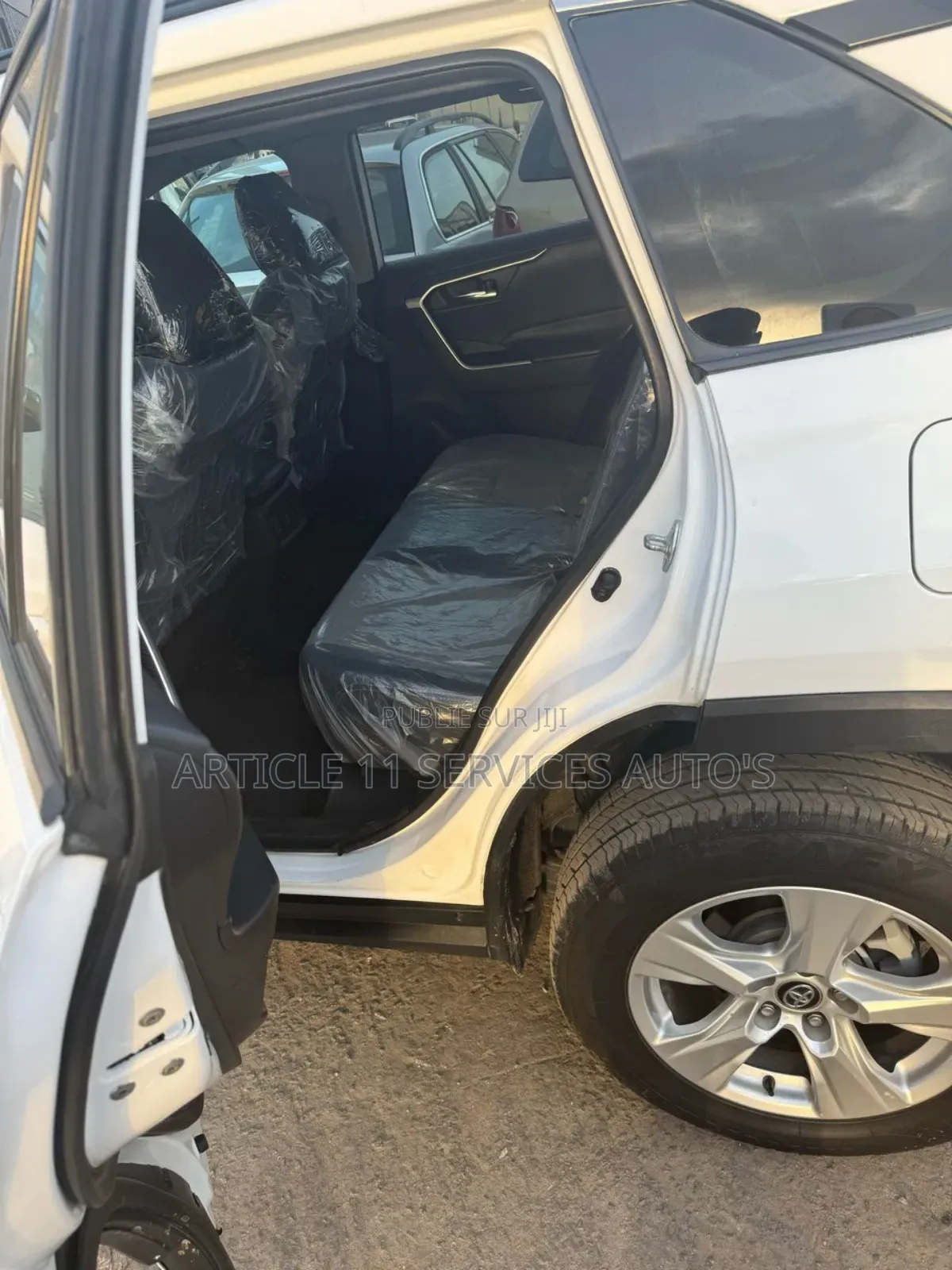 Toyota RAV4 XLE 2021 Blanc