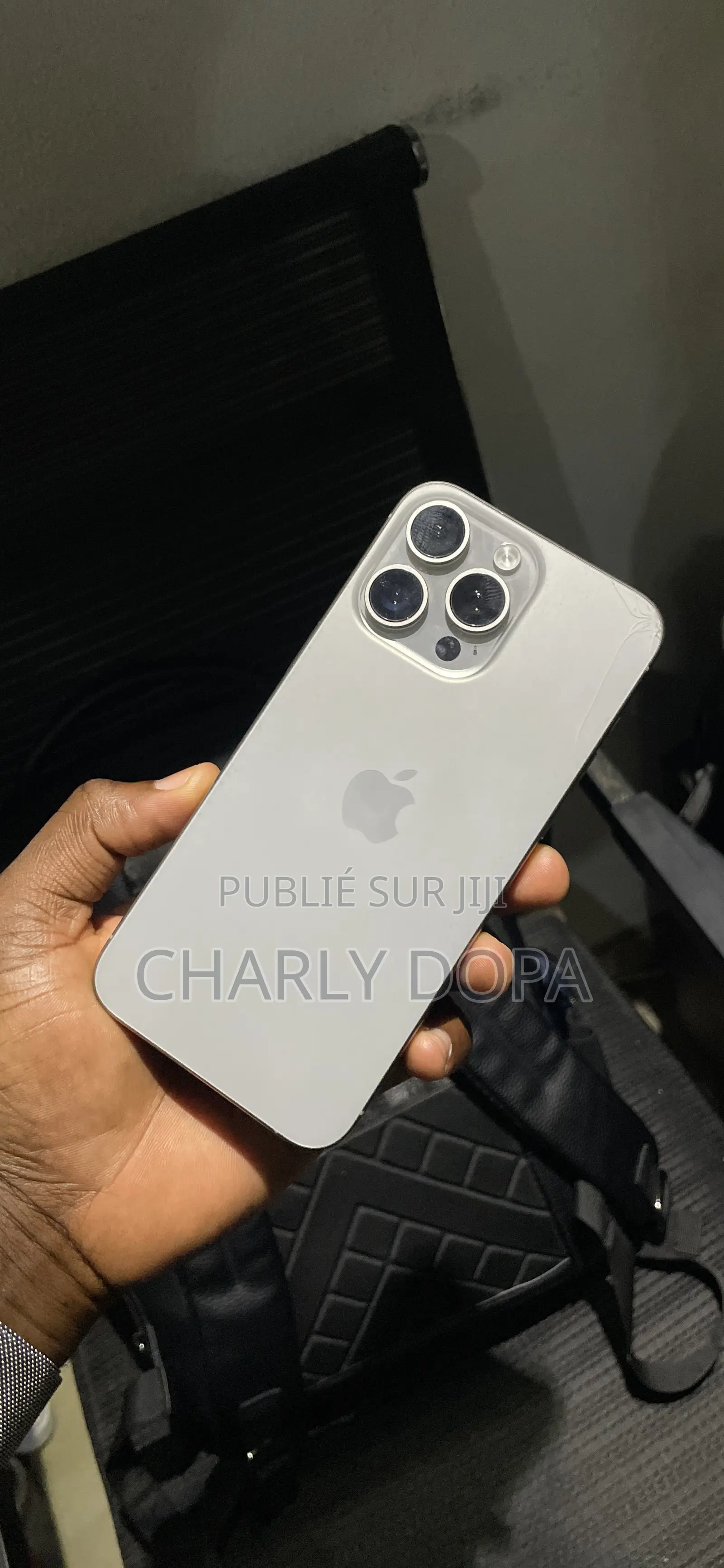 Apple iPhone 15 Pro Max 256 GB Argenté