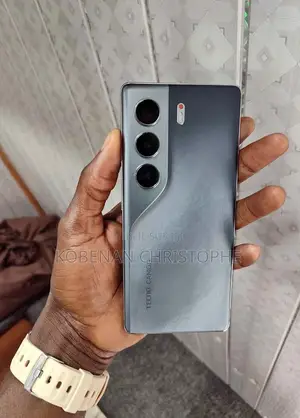 New Tecno Camon 40 Pro 256 GB Blue