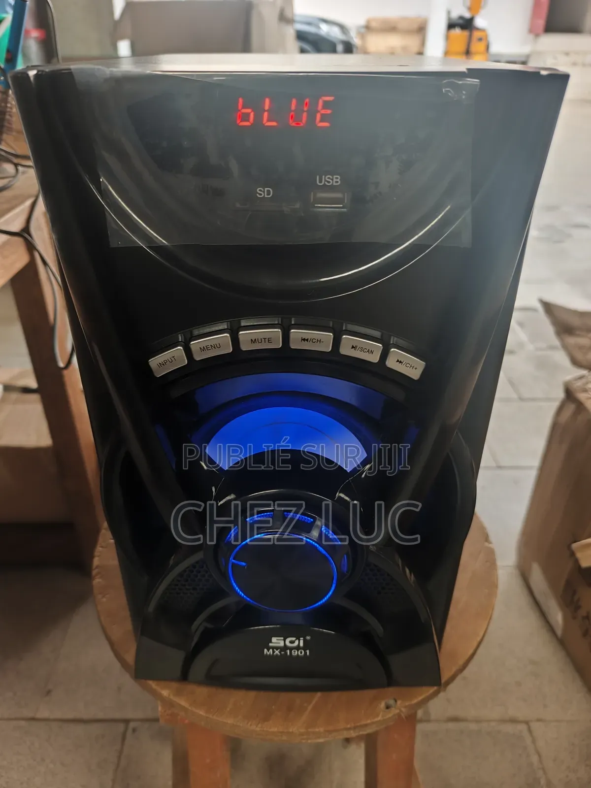 Home Cinema Trois Baff Un Whoffer Avec Un Son De Très Bonne Qualité