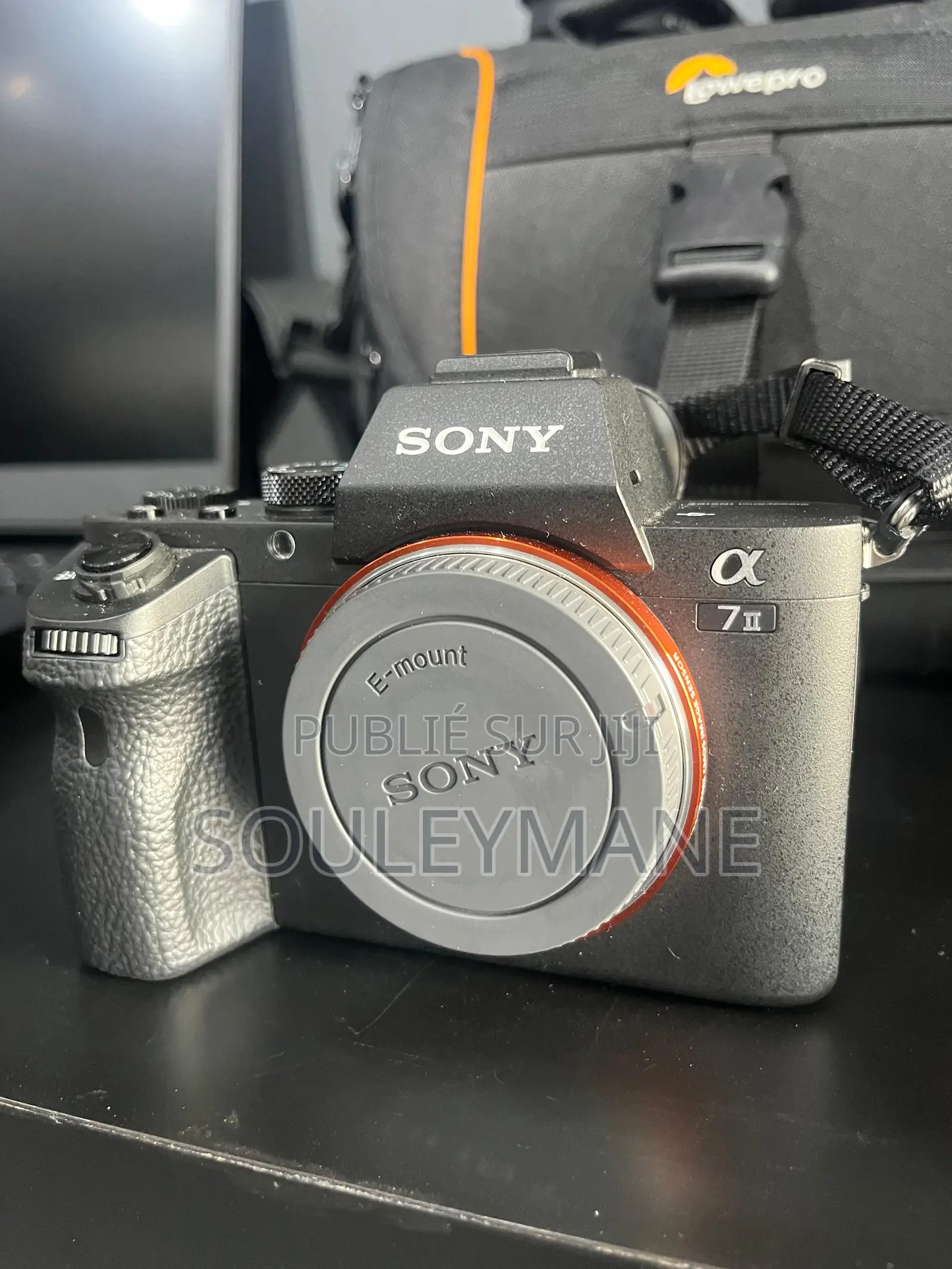 Appareil Sony at 7ii