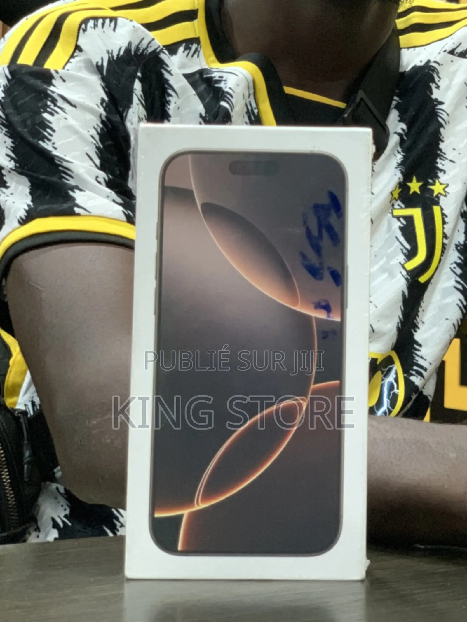 New Apple iPhone 16 Pro Max 256 GB Or rose