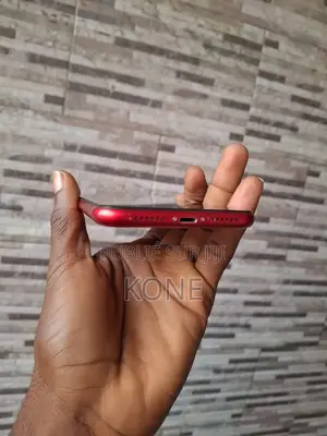 New Apple iPhone XR 64 GB Rouge