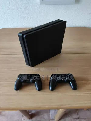 Photo - Ps4 Slim Craquer