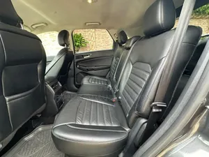 Ford Edge SE 4dr FWD (2.0L 4cyl 6A) 2016 Black