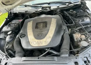 Mercedes-Benz C300 2010 Blanc