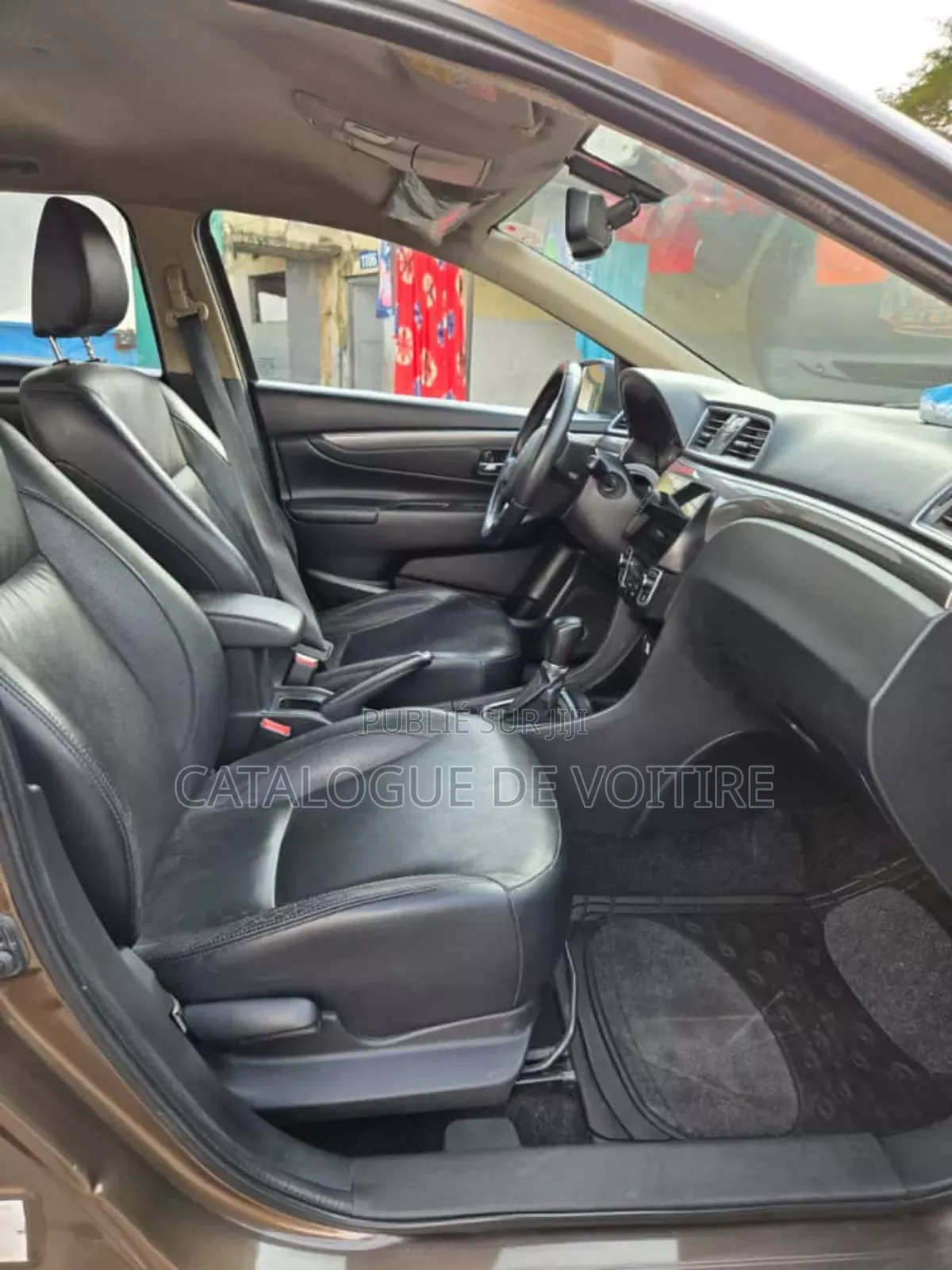 Suzuki Ciaz 2021 Marron
