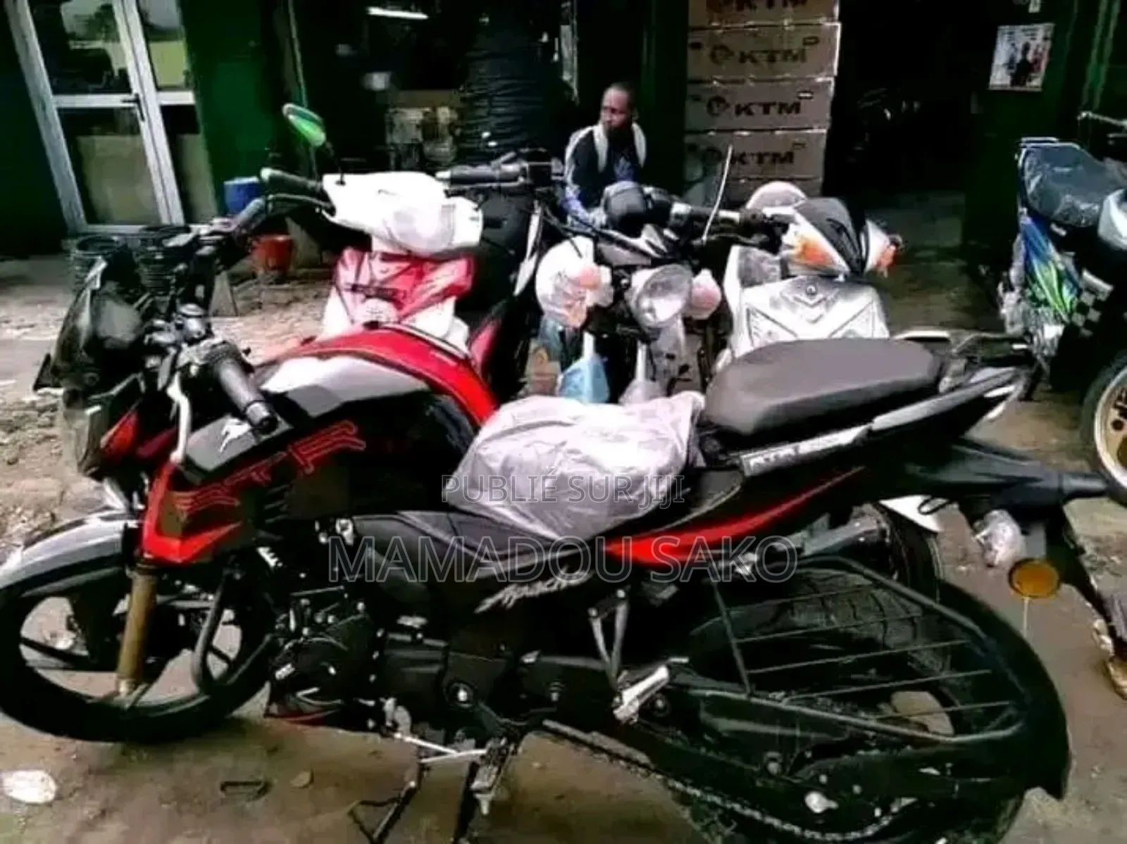 New TVS King Deluxe Plus iTouch Start 2025 Rouge