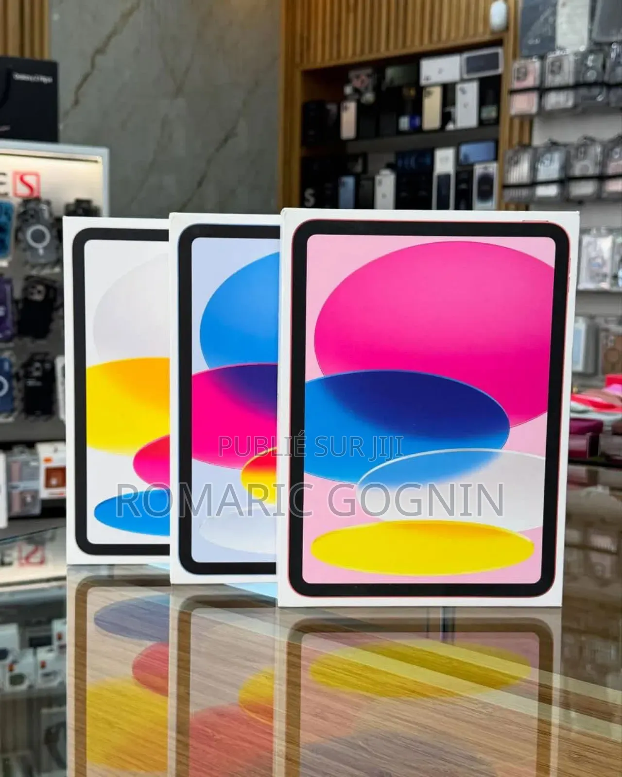 New Apple iPad (2025) 256 GO