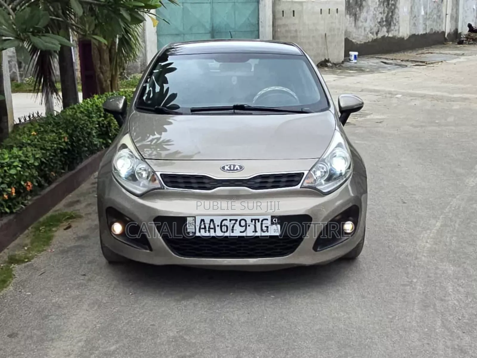 Kia Rio 2014 Gris