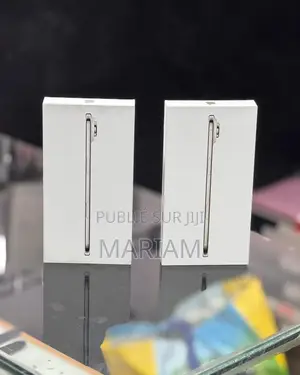 Photo - New Apple iPhone Air 256 GB