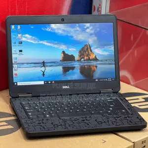 Photo - New Ordinateur Portable Dell Latitude 5440 8GB Intel Core I3 HDD 500GB