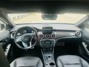 Mercedes-Benz GLA-Class 2019 Blanc