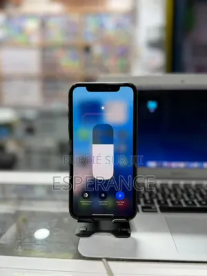 Apple iPhone 11 64 GB Black