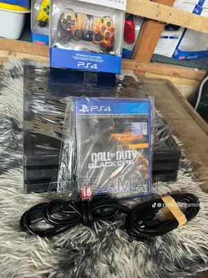 Photo - Ps4 Pro Non Craquée