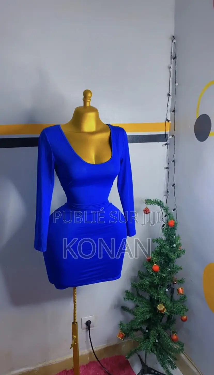 Robe Glamour Et Moderne Pour Femmes