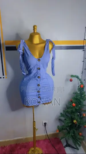 Robe Glamour Et Moderne Pour Femmes