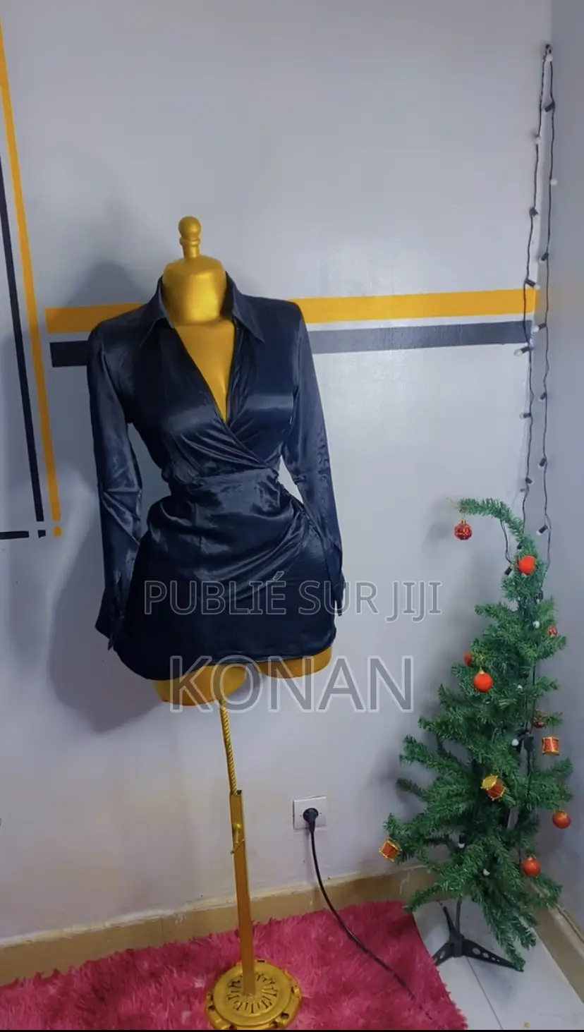 Robe Glamour Et Moderne Pour Femmes