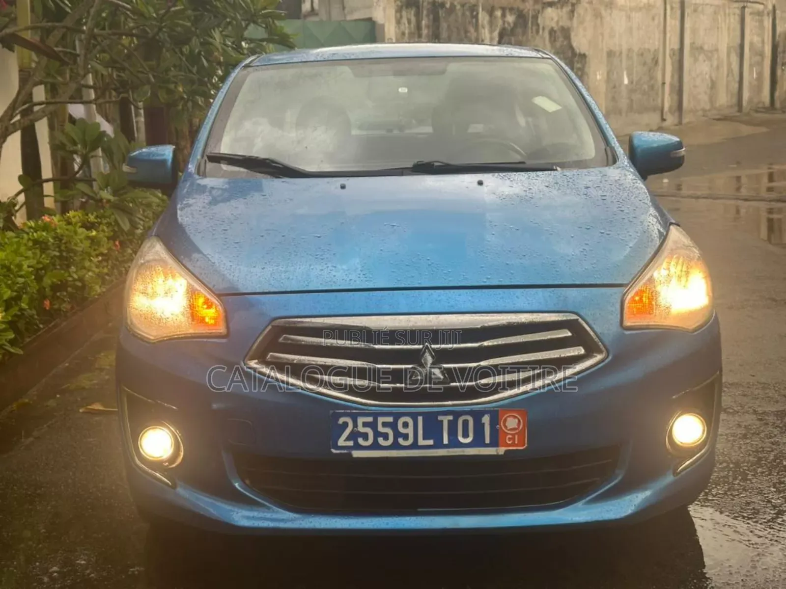 Mitsubishi Mirage 2019 Blue