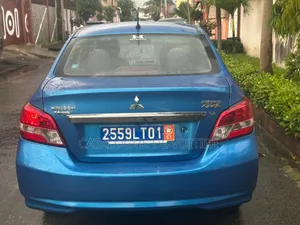 Mitsubishi Mirage 2019 Blue