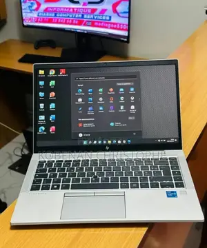 Photo - New Ordinateur Portable HP EliteBook 840 G8 16GB Intel Core 5 SSD 256GB