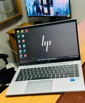 New Ordinateur Portable HP EliteBook 840 G8 16GB Intel Core 5 SSD 256GB