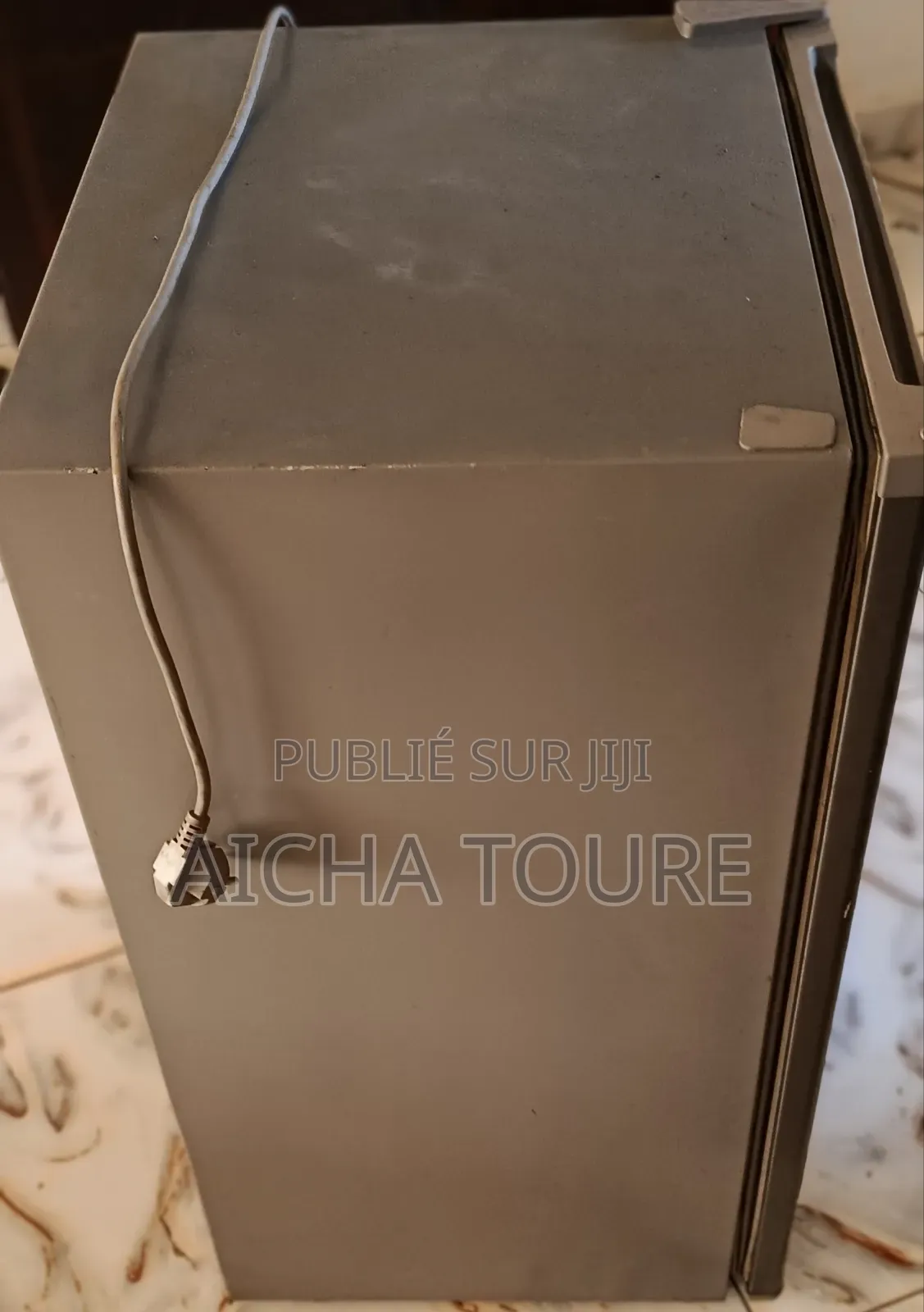 Réfrigérateur en Bon État