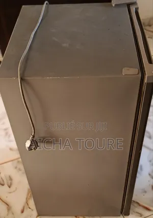 Réfrigérateur en Bon État