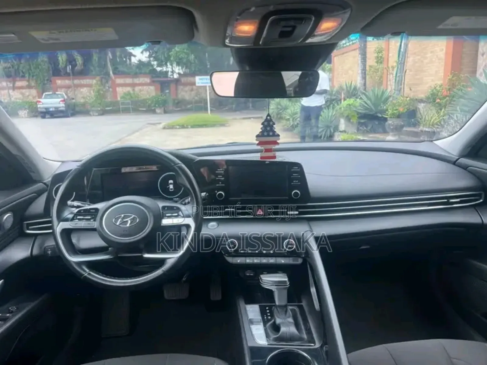 Hyundai Elantra 2021 Gris