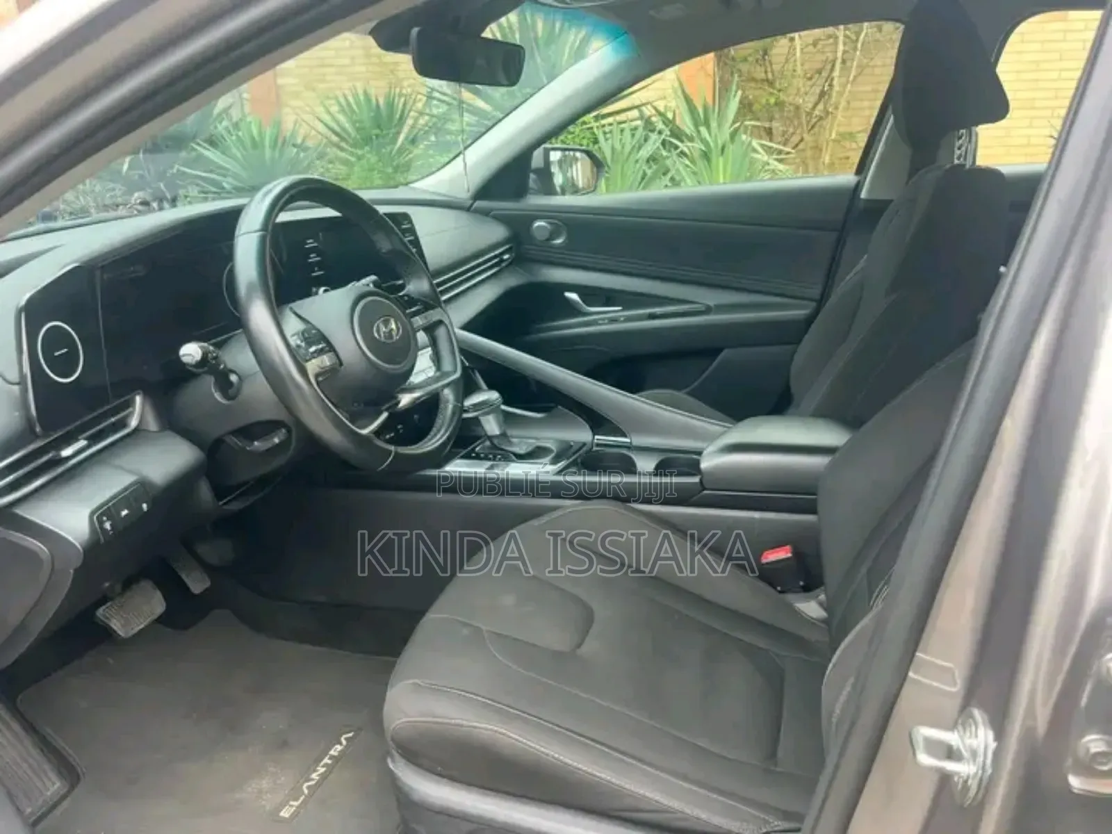 Hyundai Elantra 2021 Gris