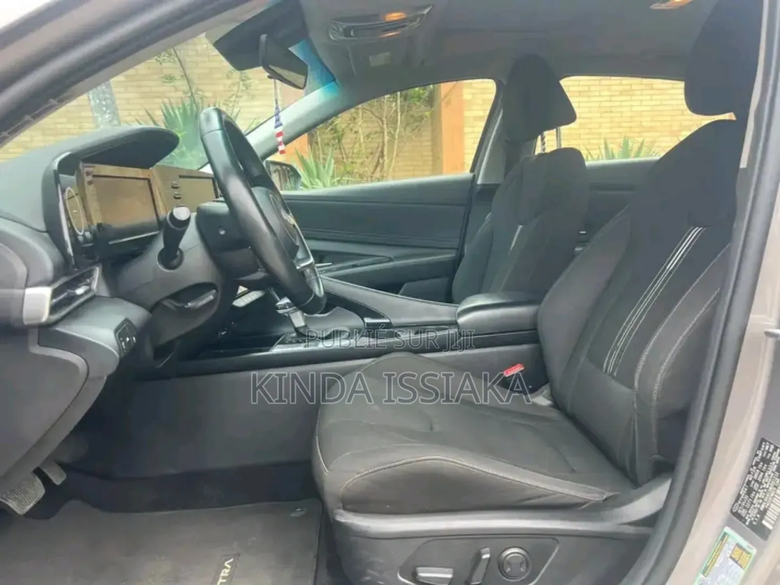 Hyundai Elantra 2021 Gris