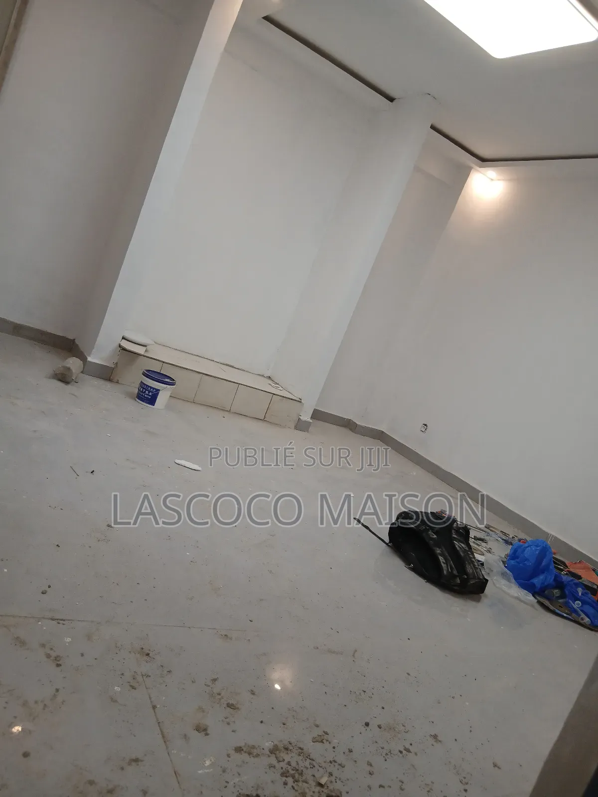 2chbre Appartement dans Lascoco Maison, Cocody à Louer